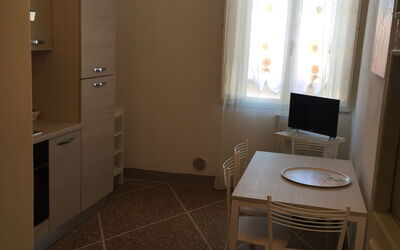 Accommodation:&nbsp;Pisa Modern Apartment 7 Bis