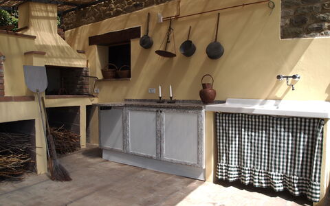 Villa Gelsomino: Property, Room, Building, House, Interior Design, Ceiling, Furniture, Wood, Countertop, Tile