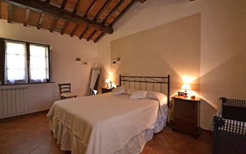 Casa i Pini: Bedroom, Bed, Room, Furniture, Property, Bed Sheet, Bed Frame, Building, Bedding, Interior Design