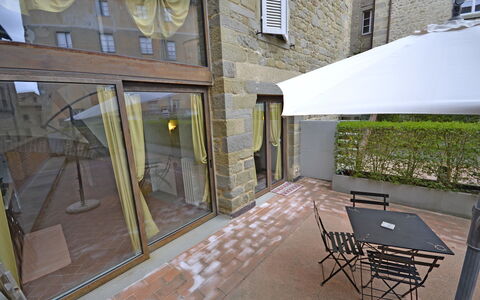 Appartamento Passerini: Property, Building, House, Room, Home, Interior Design, Wall, Real Estate, Architecture, Furniture