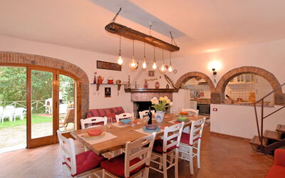 Casale Elena