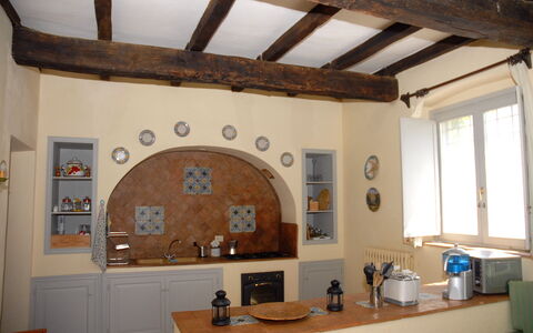 Podere San Giovanni: Property, Window, Wood, Architecture, Interior Design, Building, Floor, Wall, Hardwood, Real Estate