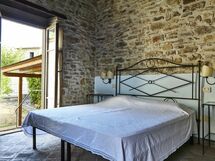 Accommodation:&nbsp;Forno