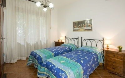 Accommodation:&nbsp;First Floor