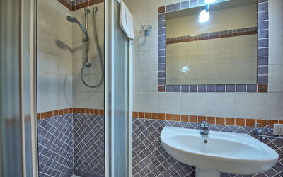 Accommodation:&nbsp;Casa Rossa 5