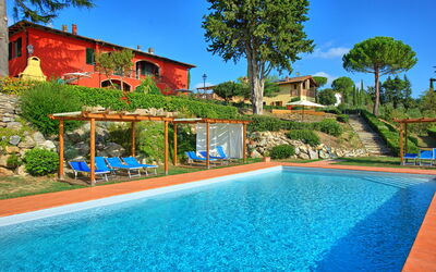 Casa Rossa: Water, Building, Plant, Sky, Property, Swimming Pool, Tree, Azure, Nature, Blue