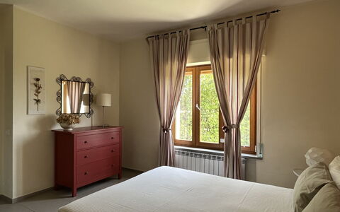 Gli Appartamenti Di Manuela: Furniture, Property, Cabinetry, Comfort, Wood, Window, Shade, Lighting, Textile, Bed Frame