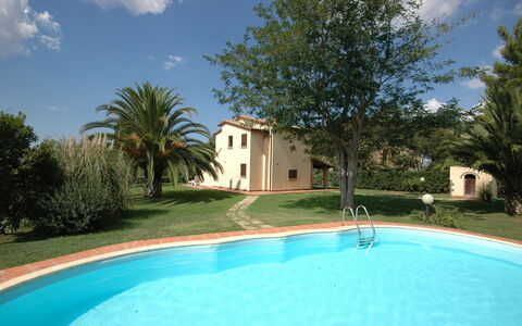 Poderino: Property, Swimming Pool, House, Real Estate, Building, Villa, Estate, Home, Vacation, Leisure