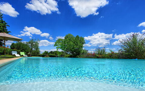 Villa Sonia: Swimming Pool, Water, Sky, Nature, Blue, Property, Daytime, Natural Landscape, Vacation, Resort