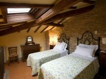 Accommodation:&nbsp;Deluxe