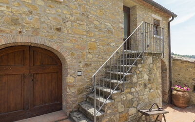 Accommodation:&nbsp;Le Buche 890.4
