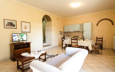 Accommodation:&nbsp;Il Tino 875.7