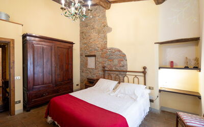 Accommodation:&nbsp;Giallo 800.1