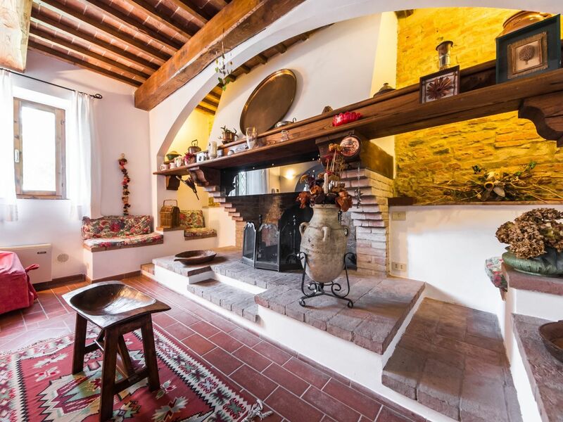 Accommodation:&nbsp;Lauretta