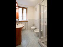 Accommodation:&nbsp;Diamond