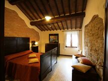 Accommodation:&nbsp;Carola