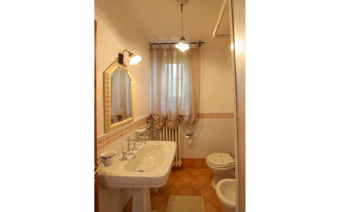 Borgo di Usciano: Wall, Plumbing Fixture, Bathroom Sink, Interior Design, Flooring, Bathroom, Sink, Tap, Floor, Lighting