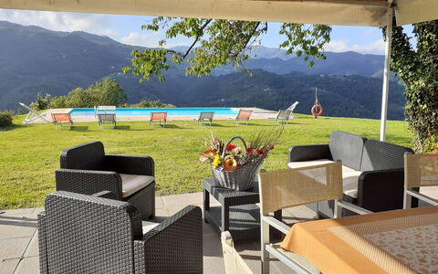 La Castagnara: Property, Room, Wall, House, Table, Furniture, Home, Shade, Real Estate, Grass