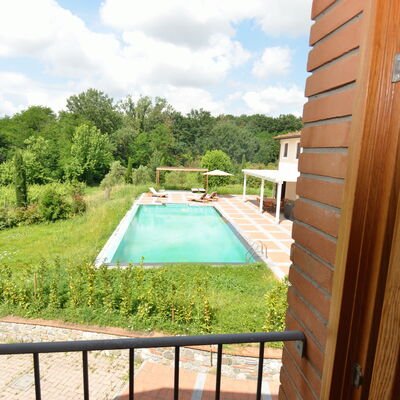 Il Sogno Tra i Vigneti: Property, Real Estate, House, Building, Room, Swimming Pool, Grass, Tree, Vacation, Home