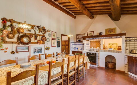 Antico Borgo San Lorenzo - Weddings And Events: Picture Frame, Property, Building, Table, Wood, Interior Design, Lighting, House, Real Estate, Living Room