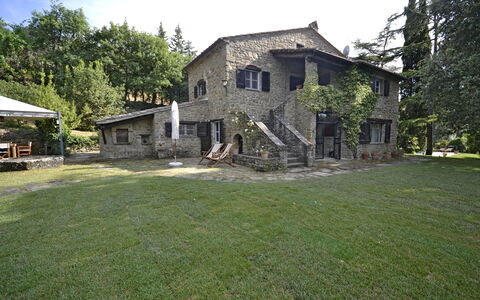 Villa Del Castagno: Property, House, Home, Lawn, Yard, Estate, Grass, Building, Land Lot, Real Estate