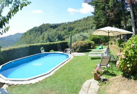 Il Nido: Swimming Pool, Property, Real Estate, House, Leisure, Backyard, Resort, Grass, Building, Villa