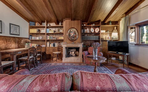 Accommodation:&nbsp;Libreria