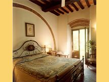 Accommodation:&nbsp;Montespertoli Trilo