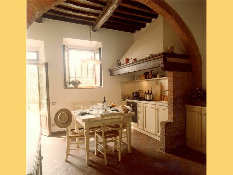 Accommodation:&nbsp;Montespertoli Trilo