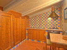 Accommodation:&nbsp;Libreria