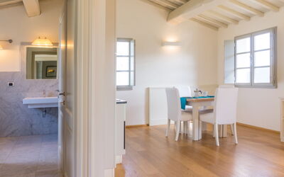 Accommodation:&nbsp;Bilocale (2+2pax)