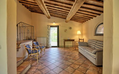 Glicini 2: Property, Wood, Interior Design, Floor, Flooring, Window, Wall, Hardwood, Living Room, Real Estate