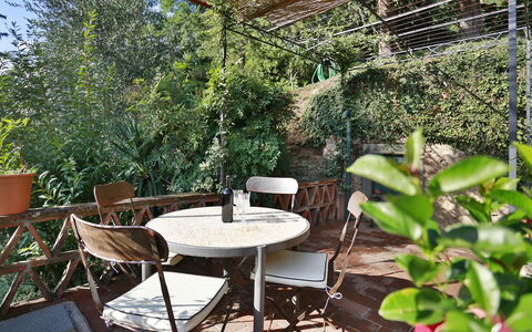 Borgo Antico Paolo: Property, Garden, Furniture, Backyard, Patio, House, Real Estate, Yard, Botany, Table