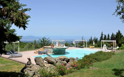 Villa Di Meletro: Plant, Water, Sky, Property, Tree, Vegetation, Land Lot, Natural Landscape, Arecales, Lake