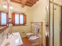 Accommodation:&nbsp;Smeraldo