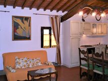 Accommodation:&nbsp;Ginestra