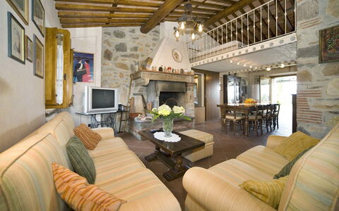 Al Mennucci: Property, Room, Living Room, Interior Design, Building, Furniture, Real Estate, House, Home, Ceiling