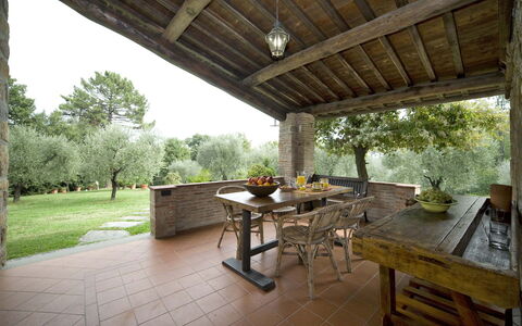 Broccolo: Property, Building, Real Estate, House, Estate, Room, Home, Patio, Porch, Backyard