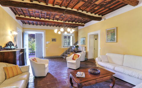 Casa Rosa: Property, Room, Living Room, Building, Furniture, Ceiling, Interior Design, Real Estate, House, Home