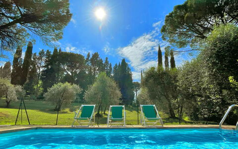La Capanna: Blue, Swimming Pool, Outdoor Furniture, Resort, Shade, Garden, Eco Hotel, Thermae, Landscaping, Sunlounger