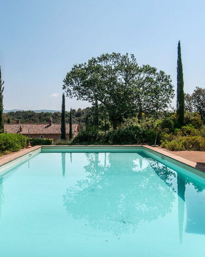 Lavacchio 12: Water, Sky, Plant, Property, Swimming Pool, Azure, Tree, Shade, Body Of Water, Leisure