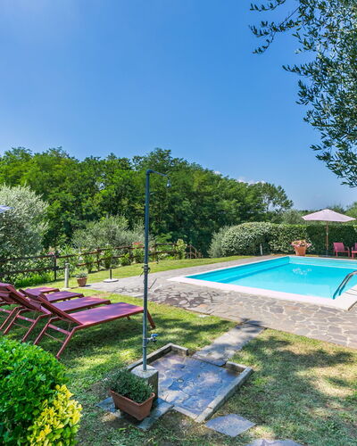 Podere Cerbaia (Smr100): Plant, Water, Sky, Swimming Pool, Shade, Outdoor Furniture, Tree, Umbrella, Grass, Leisure