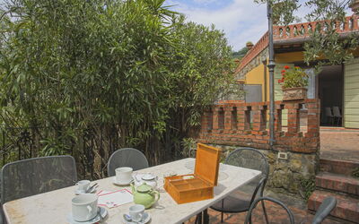 Accommodation:&nbsp;Borgo della Limonaia 615.2