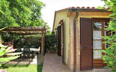 Accommodation:&nbsp;Macchia Al Pino 606.3