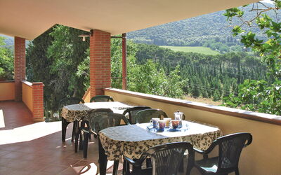 Accommodation:&nbsp;Macchia Al Pino 606.6