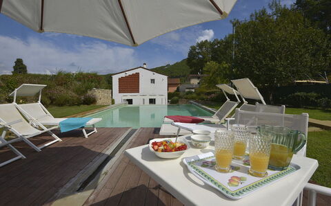 Villa San Lorenzo: Property, Table, Furniture, Vacation, Room, House, Shade, Interior Design, Backyard, Patio