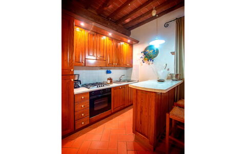 La Boutique del Cardinale: Property, Room, Building, Furniture, Kitchen, Real Estate, Interior Design, House, Cabinetry, Home