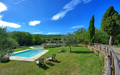 Borgo Mulignone: Property, Real Estate, Natural Landscape, House, Estate, Sky, Swimming Pool, Home, Grass, Building