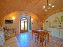 Accommodation:&nbsp;Mulignone 8