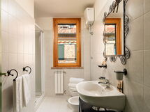 Accommodation:&nbsp;Erica - Pool View First Floor